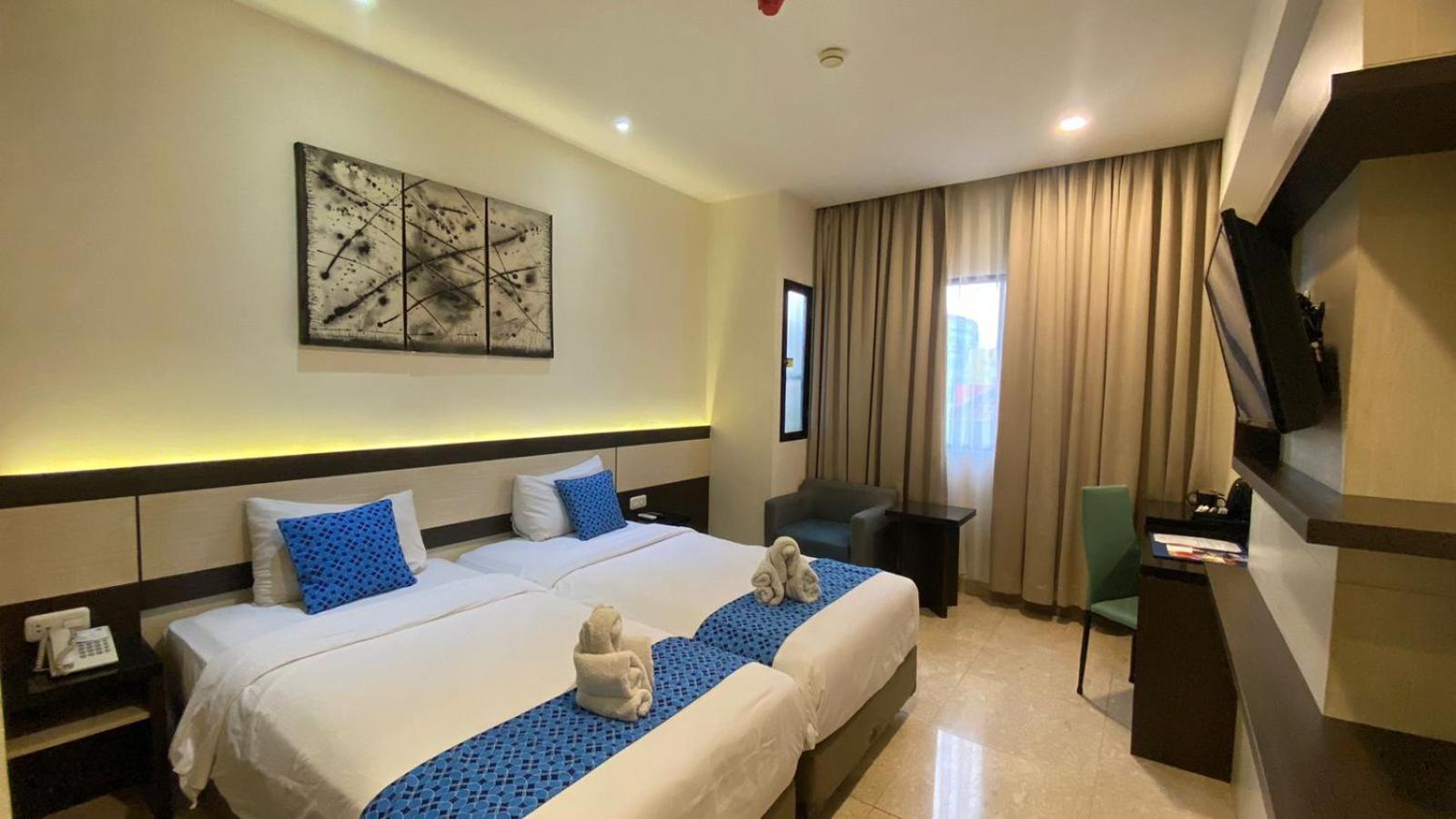 Atlantic City Hotel Bandung Exterior photo
