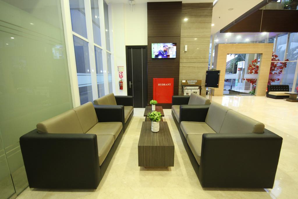 Atlantic City Hotel Bandung Exterior photo